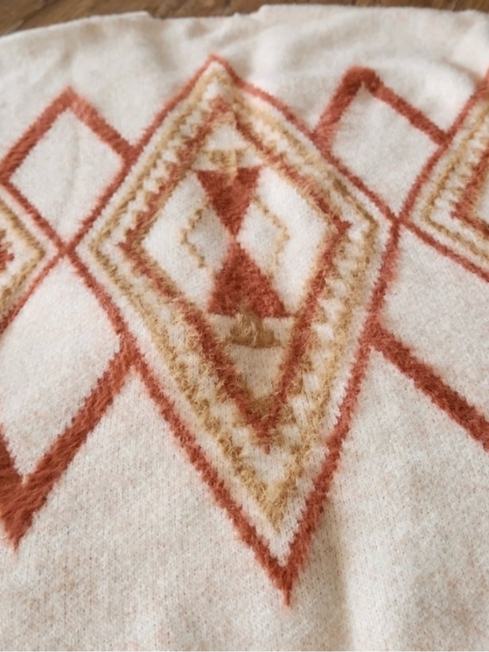JODIFL Cream & Rust Aztec Open-Front Cardigan - Picture 4 of 7